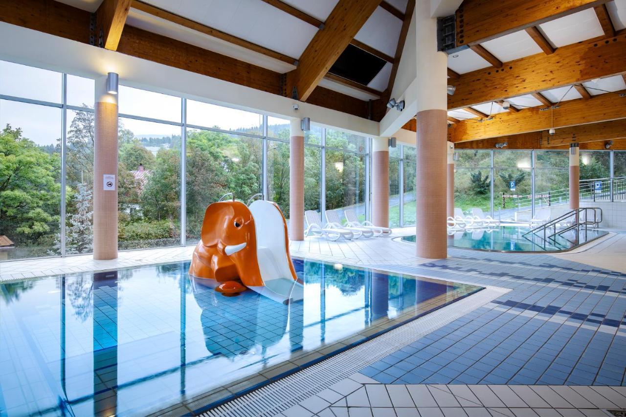 Interferie Aquapark Sport Hotel Malachit ชเวียราโดว์-สโดรยจ์ ภายนอก รูปภาพ