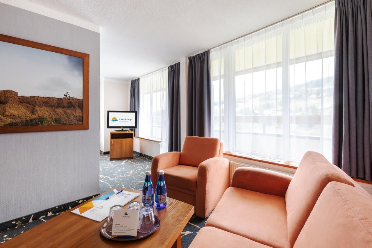 Interferie Aquapark Sport Hotel Malachit ชเวียราโดว์-สโดรยจ์ ภายนอก รูปภาพ